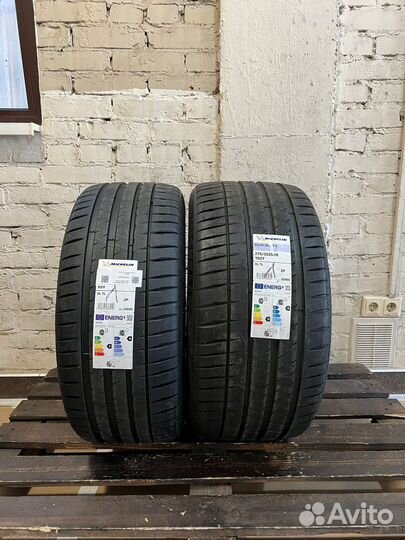 Michelin Pilot Sport 4 245/40 R20 и 275/35 R20 99Y