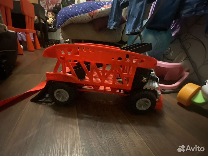 Mattel Hot Wheels FYK13 Хот Вилс монстр трак тягач