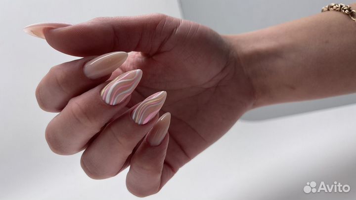 Маникюр / педикюр