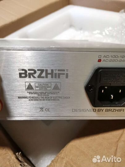 Предварительный усилитель levinson mark JC2