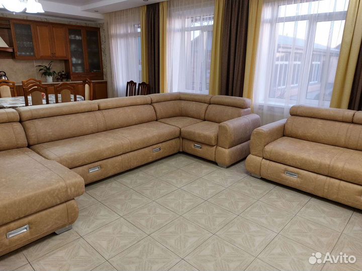 Перетяжка,обивка,ремонт мягкой мебели