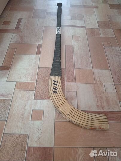 Клюшка хоккейная