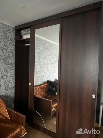 Шкаф купе с зеркалом бу