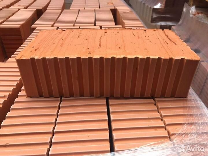 Полнотелый кирпич М200