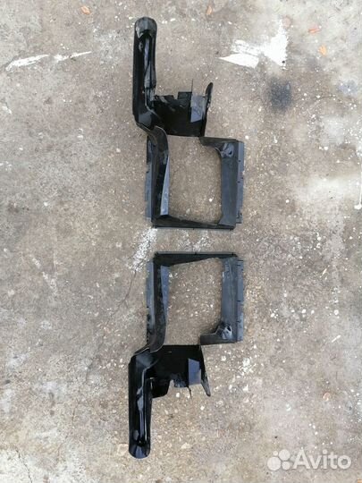 Воздуховод интеркулера Q7 4L цена за 2 шт