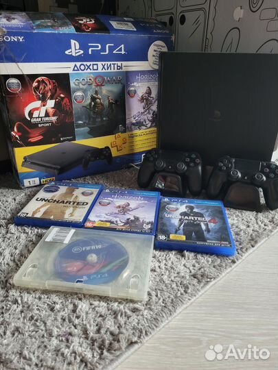 Рассрочка Sony PS4 Slim 1Tb + игры