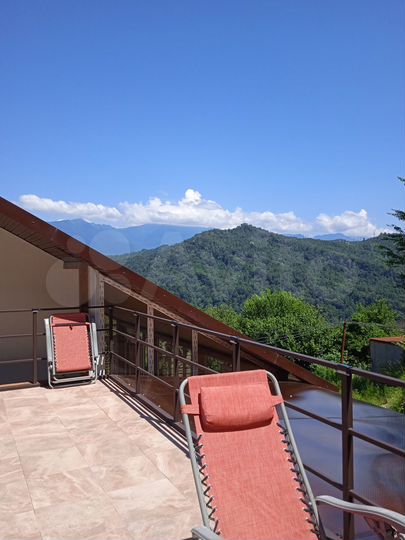 Дом 60 м² на участке 5 сот.