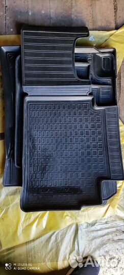 Автомобильные коврики резиновые