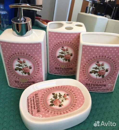 Аксессуары для ванной