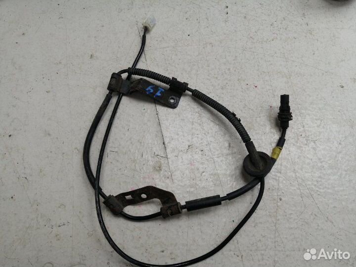 Датчик abs задний правый Kia Carens 2.0 2007