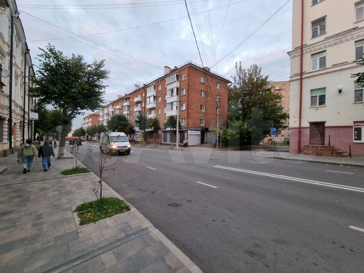 Торговая площадь, 85 м²