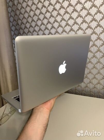 Apple macbook pro 13