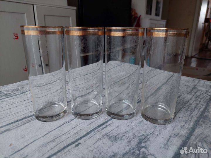 Набор стаканов