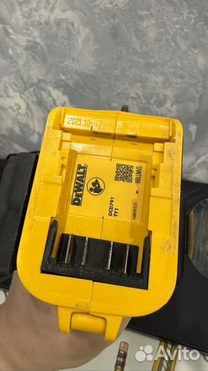 Шуруповерт Dewalt DCD 791