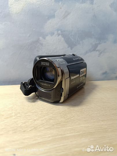 Видеокамера Panasonic SDR-H95