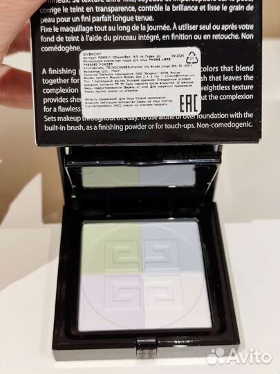 Givenchy Матирующая компактная пудра