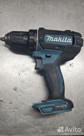 Шуруповерт Makita DDF482, на запчасти