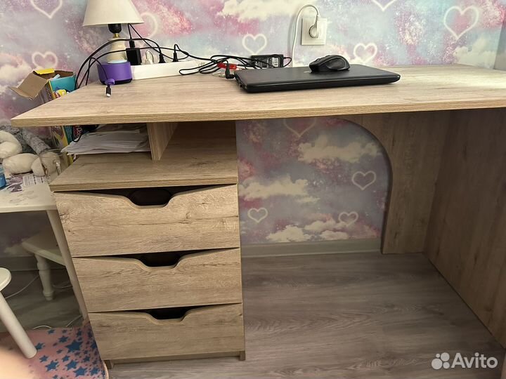 Компьютерный стол