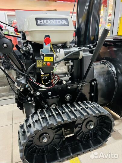 Снегоуборщик на гусеницах Honda HSS GX340 13HP