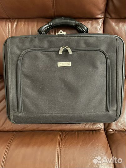 Toshiba ноутбук