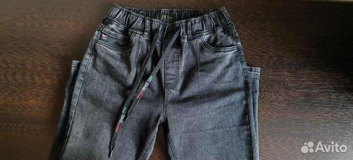 Брюки женские джинсовые р. 50