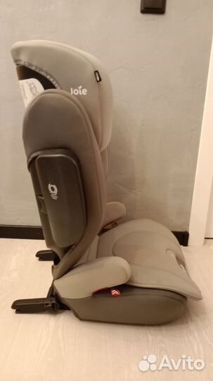 Автокресло Joie Traver Isofix