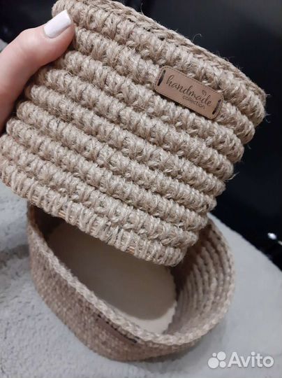 Плетеные корзинки из джута