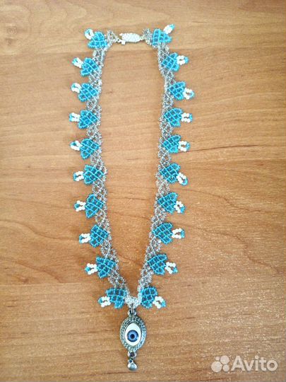 Колье из бисера