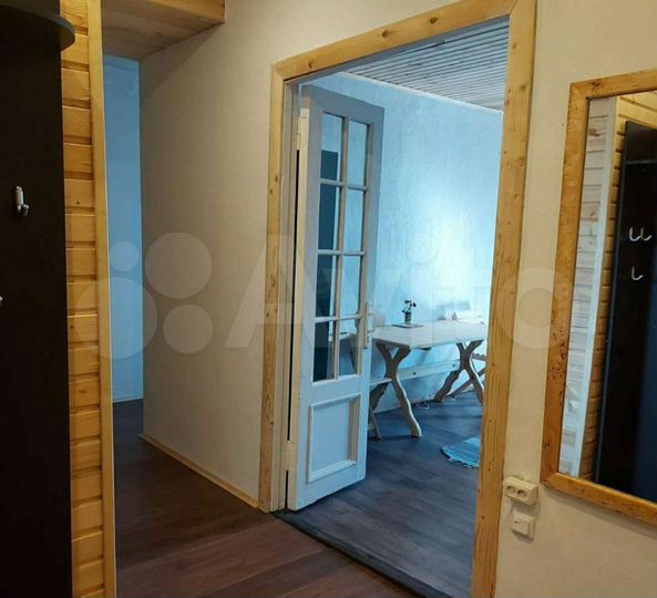 2-к. квартира, 56 м², 2/2 эт.
