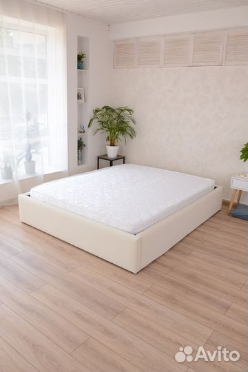 Кровать двуспальная 180х200 с матрасом