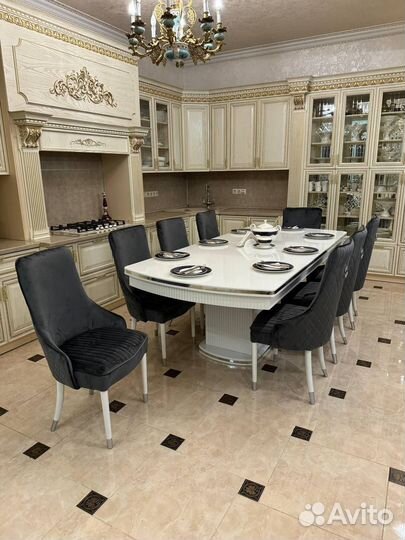 Стол/стулья