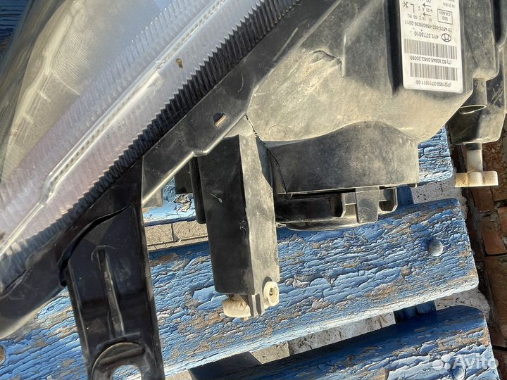 Фары на Гранту б/у