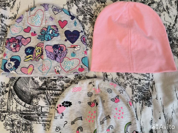 Шапки на весну-осень 48-50размер