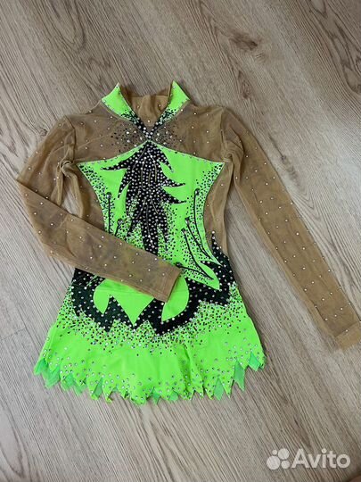 Купальник гимнастический для выступлений