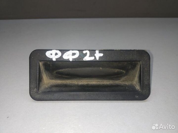 Кнопка открывания багажника Ford Focus 2 Plus