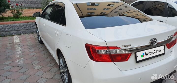 Toyota Camry 2.5 AT, 2012, 230 000 км