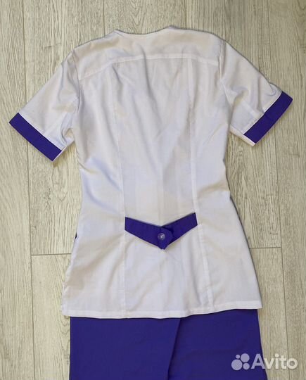 Медицинский костюм женский