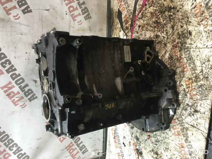 Пежо 3008 Блок двигателя