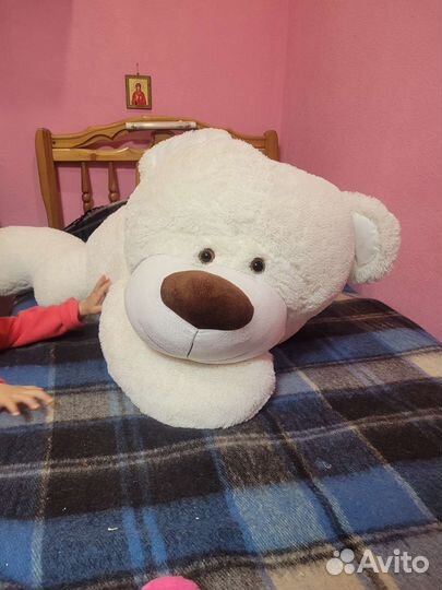 Плюшевый медведь