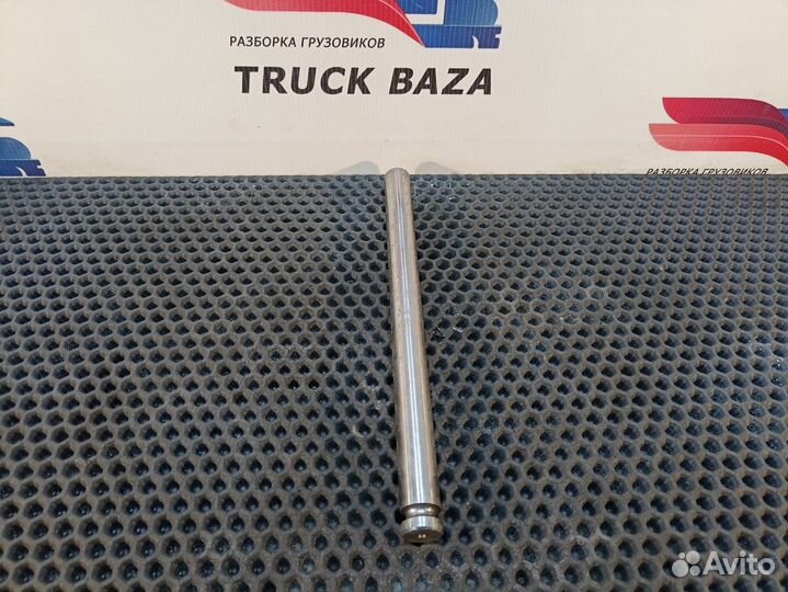 81482100040 Вал педальный