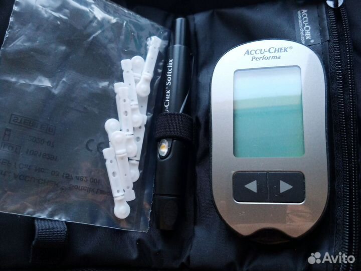 Тест полоски.и 2 глюкометра,Актив и Перфома