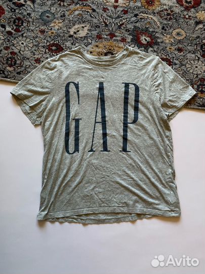 Футболка Gap