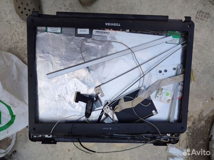 Toshiba L300-11G В Разборе