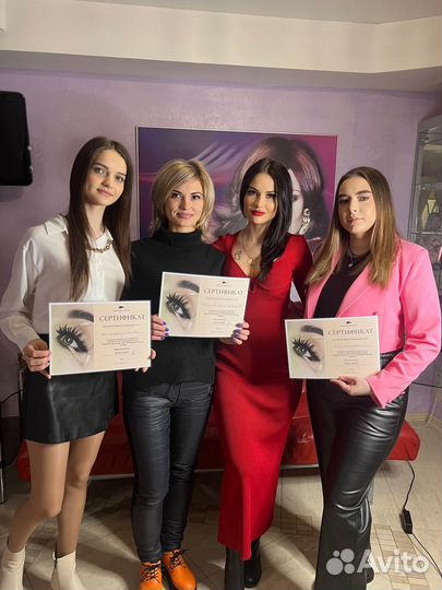 Обучение наращиванию ресниц