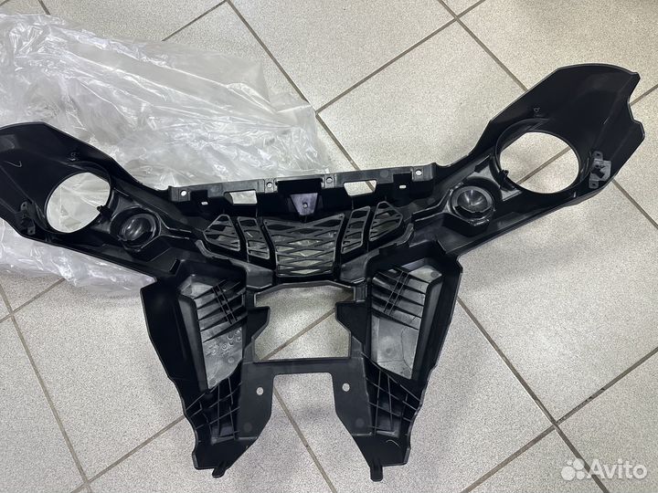 Панель передняя 705009334 для BRP G2L