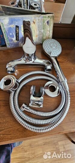 Смеситель для ванны с душем бу