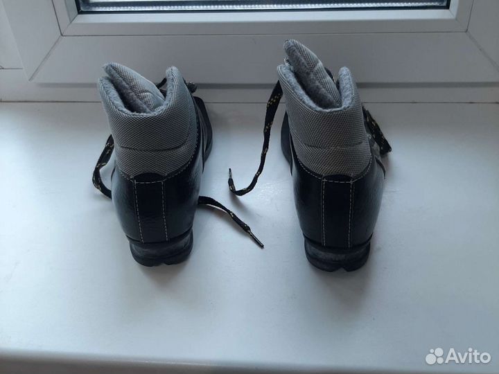 Лыжные Ботинки детские рамер 33-34