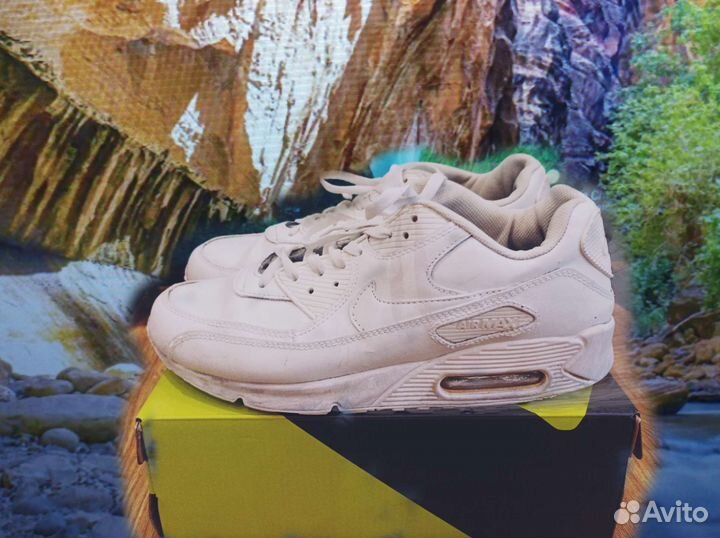 Nike Air Max не хватает стелек, не официал. короб