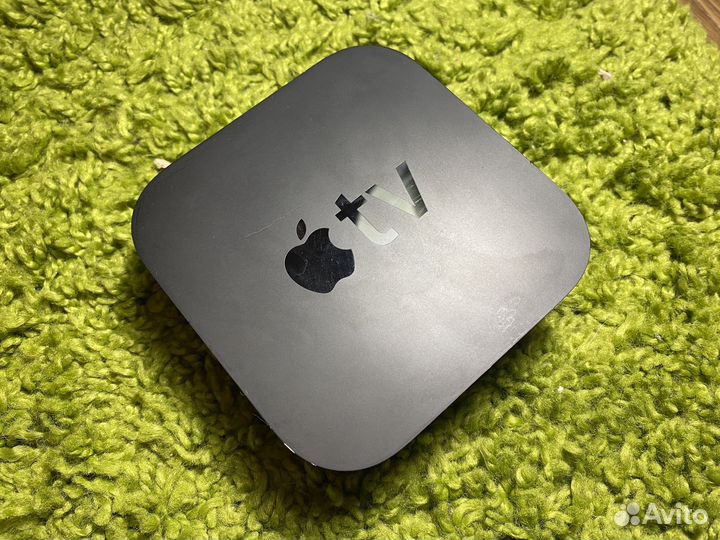 Apple TV 4 A1625 32GB полный комплект