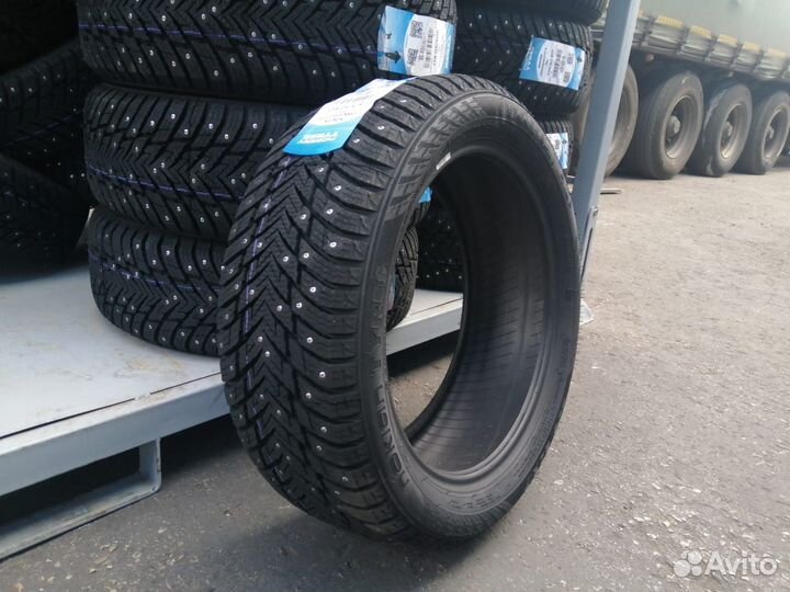 Nokian Tyres Hakkapeliitta 10p 255/45 R19 104T